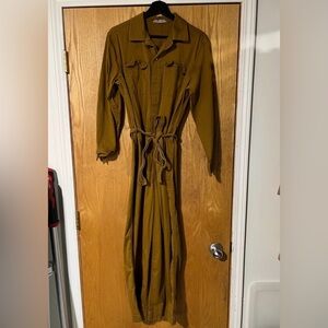 Everlane The Cotton Long Sleeve Jumpsuit in Brass